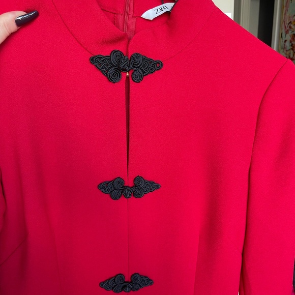 Zara Red Dress with Black Details - Picture 3 of 4